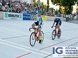 2018 07 17 OffeneRennbahn Elite Elimination IGOR BD103087  Elite Elimination, Alex VOGEL, VC Aardorf-Elgg, Raiffeisen Aadorf-Elgg, vor Simon VITZTHUM, RV Altenrhein, Bischibikes, Offene Rennbahn Oerlikon Saison 2018 am 17 July, 2018 in Offene Rennbahn Oerlikon, Oerlikon, Schweiz, Photo Credit CuPNet Photo Peter Mettler : Bahnoval, Bahnrennen, Offene Rennbahn Oerlikon, Radrennen, Velo, Velodrome Oerlikon