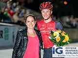 2019 09 03 OffeneRennbahn Elite Elimination IGOR BD207800  RUEEGG Lukas, VC Hittnau - Swiss Racing Academy und Ehrendame Kerstin Stuehler, Elite Elimination am 3 September, 2019 in Offene Rennbahn Oerlikon, Oerlikon, Schweiz, Photo Credit CuPNet Photo Peter Mettler : Bahnoval, Bahnrennen, Offene Rennbahn Oerlikon, Radrennen, Velo, Velodrome Oerlikon