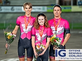 2023 09 19 OffeneRennbahn SM TeamSprint IGOR BD400371  SM Team-Sprint Podest P2 - Team Witzig-Druck: Nicoló De Lisi / Jonathan Rinner / Selina Witzig mit einer Zeit von 1:08.016 Offene Rennbahn Oerlikon Saison 2023 am 19 September, 2023 auf der Offene Rennbahn Oerlikon, Oerlikon, Schweiz, Photo Credit CuPNet Photo Peter Mettler : Bahnoval, Bahnrennen, Offene Rennbahn Oerlikon, Radrennen, Velo, Velodrome Oerlikon